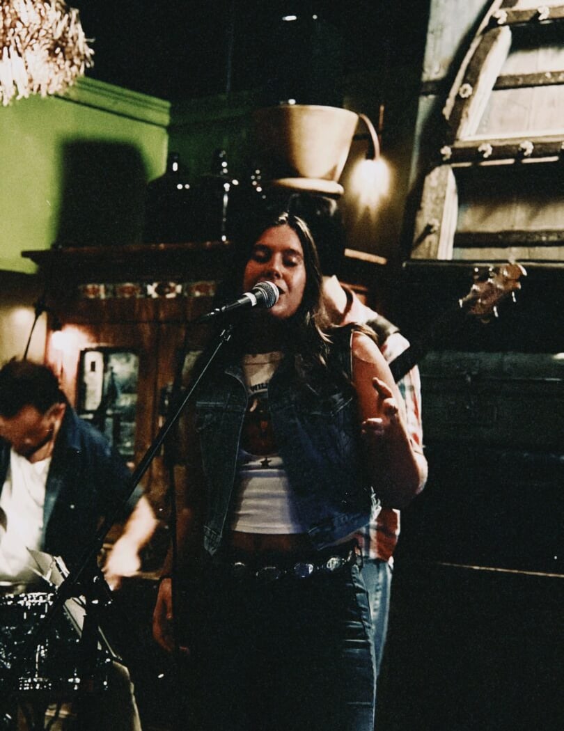Nolia Joy & The Ramblers 4